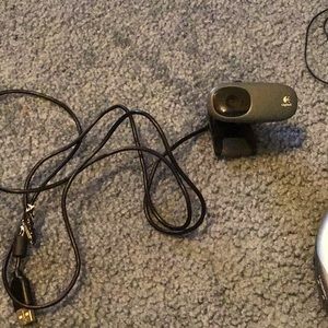 Cam,three cell phone two CD player headset